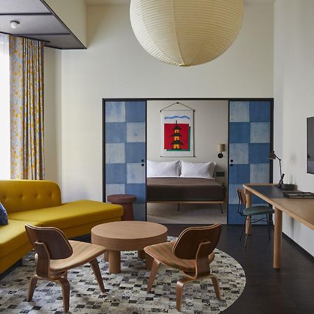 Ace Hotel Kyōto Esterno foto A suite at the Standard East Village