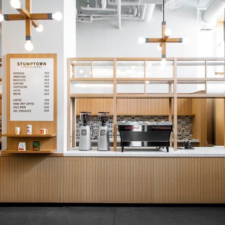 Ace Hotel Kyōto Esterno foto The Stumptown Coffee Roasters location in Portland, Oregon