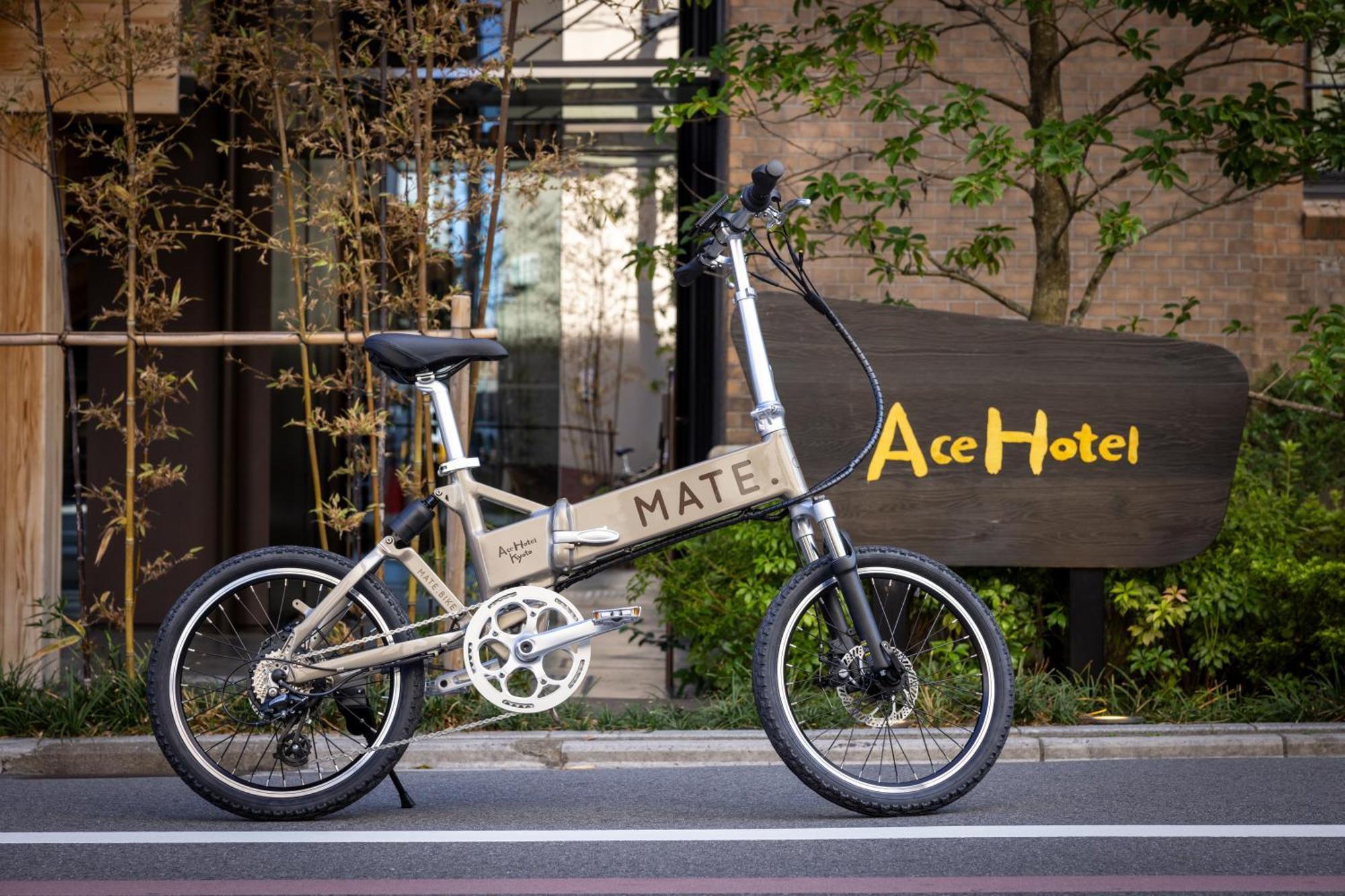 Ace Hotel Kyōto Esterno foto Mate electric bicycle